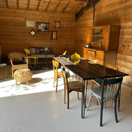 Tatil Evi La Parenthese Maison De Famille Salle Cinema *